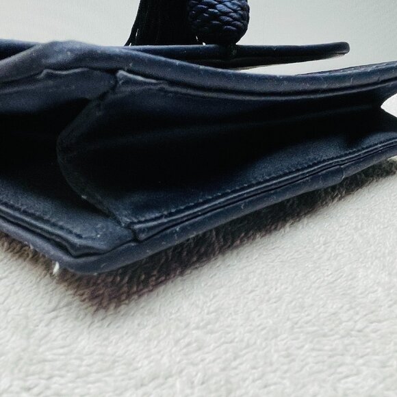 EUC Saks Fifth Avenue Clutch w/Strap, Dark Navy, Pocket, 7" L x 5" T x 2" Deep - Picture 12 of 13